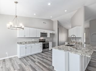 8931 N Magenta Way, Tucson, AZ 85743