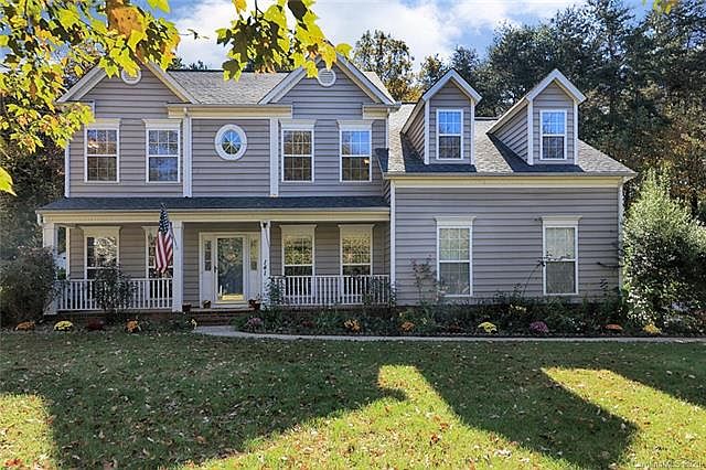 1st image of 141 Castleton Dr