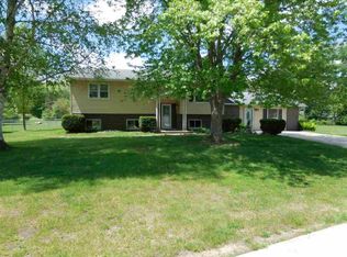 53865 Lamar Ln, Granger, IN 46530