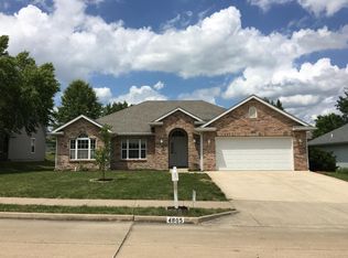 4805 Castlewood Ct, Columbia, MO 65203