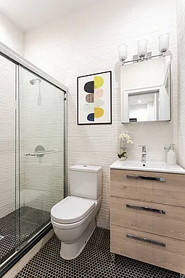 Rented by Platinum Properties | media 12