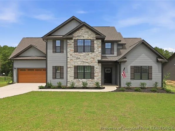 135 Myrtle Oak Dr, Cameron, NC 28326