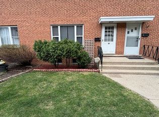32 N Albert St, Mount Prospect, IL