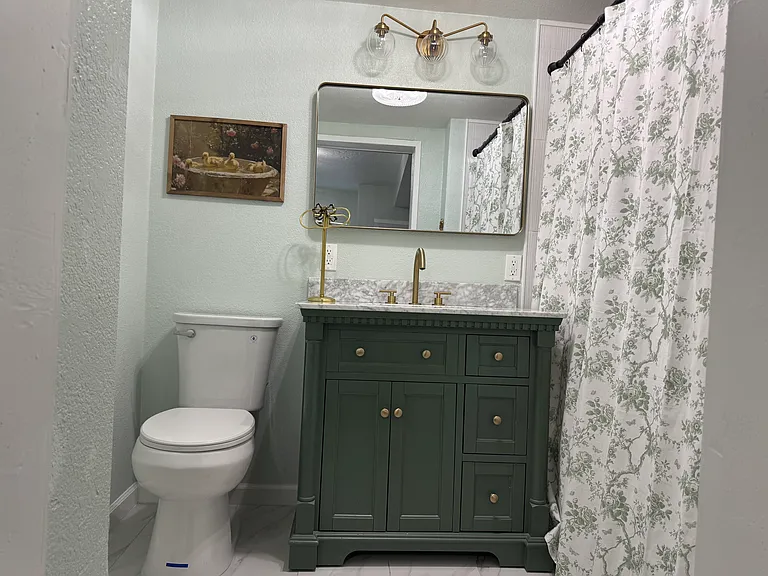 155 N 200 E — Photo 20