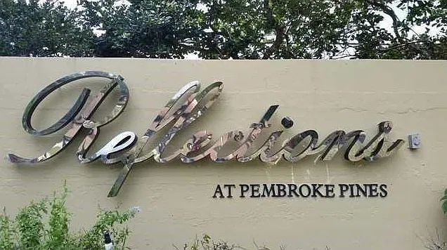 3 bed, 2.0 bath, 1093 sqft, $2,475 — Photo 1