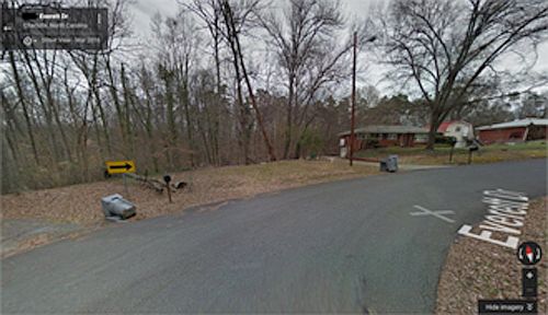 2nd image of 7230 Everett Dr