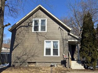 1025 E Benton St, Joliet, IL 60432