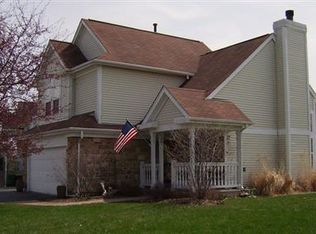 1551 Stockton Ln, Crystal Lake, IL 60014