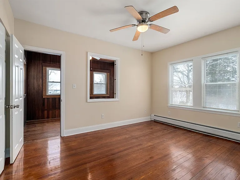25-27 Lafayette St #1 — Photo 12