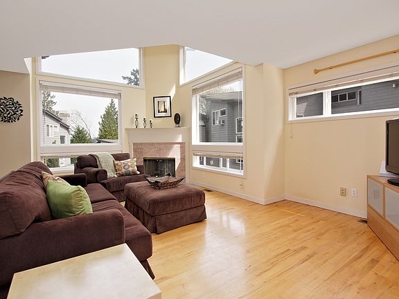 Gorgeous views all year long in this open and spacious home