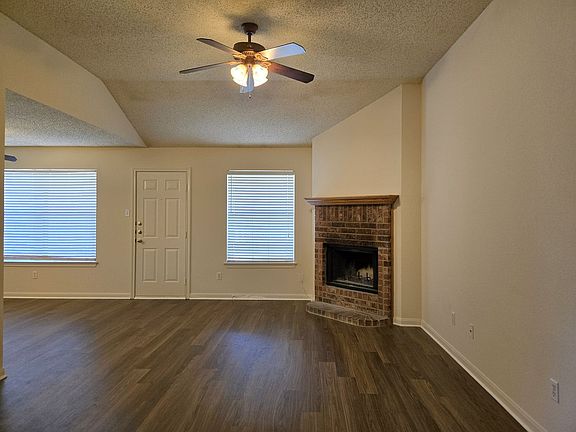 2nd image of 408 Connie Dr
