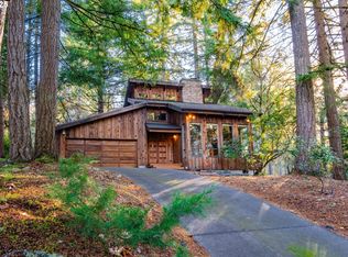 3054 Hendricks Hill Dr, Eugene, OR 97403