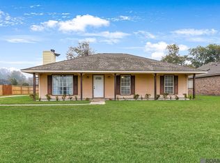 2382 Ory Dr, Brusly, LA 70719