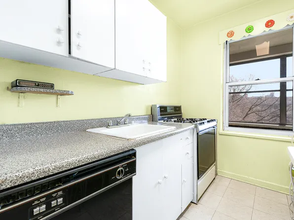 67-66 108th Street image 14 of 31