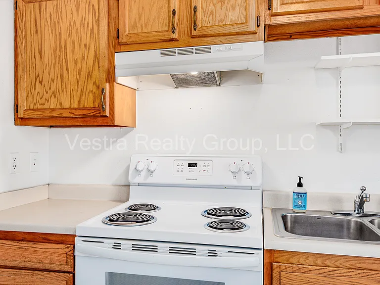 1622 W 38th Ave #1 — Photo 10