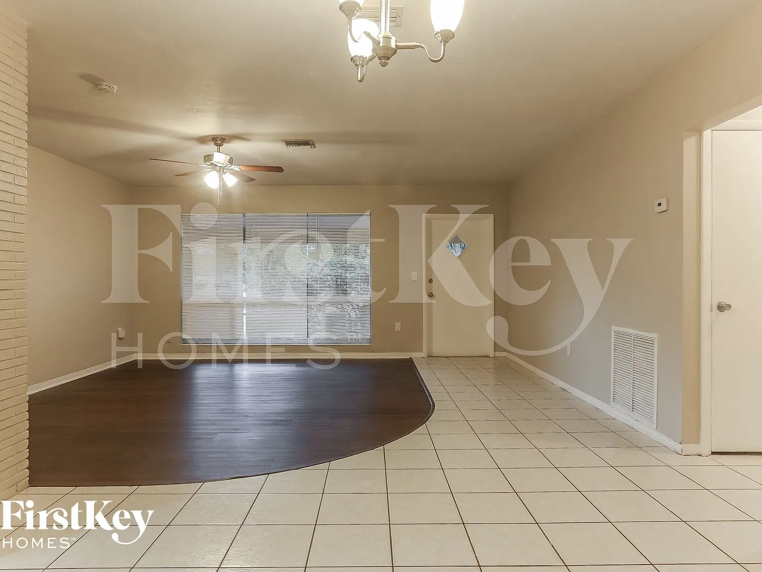 3 bed, 2.0 bath, 2182 sqft, $3,455 — Photo 3