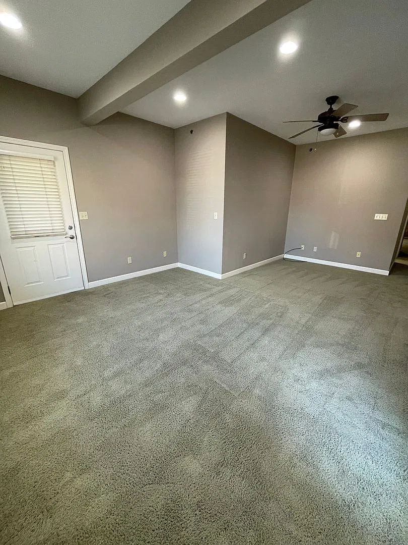 2100 Cherry Hill Dr. — Photo 2