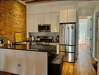 Rented by Nolita Group