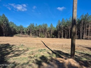 Freedom Ln, Crossville, TN 38572