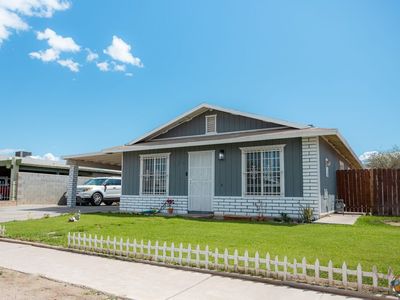 695-8 Pico Ave, El Centro, CA, 92243