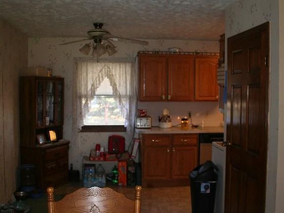 4th image of 12911 205th St
