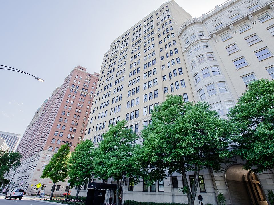 1st image of 3300 N Lake Shore Dr APT 13E