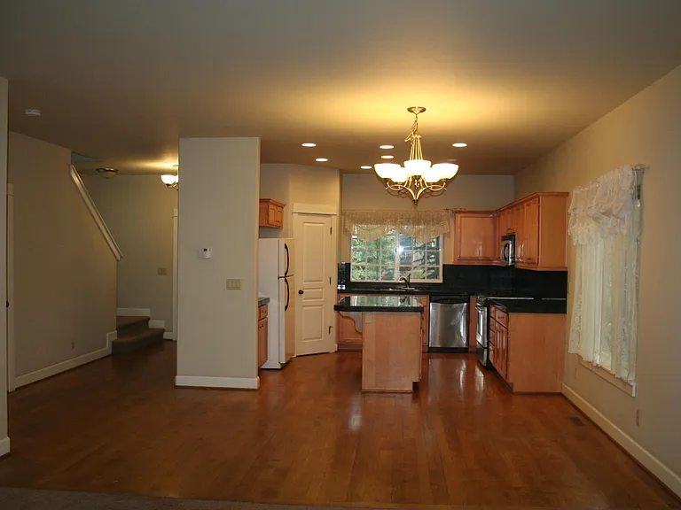 21331 Pecoraro Loop — Photo 3