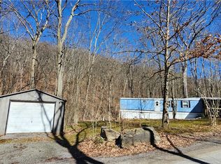 157 Buhl Rd, Evans City, PA 16033