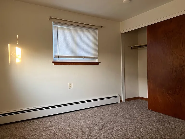 4 Sanford St #5 — Photo 5