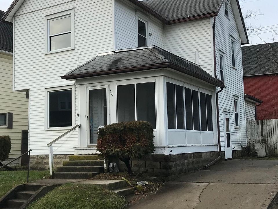 1st image of 225 Ellis Ct