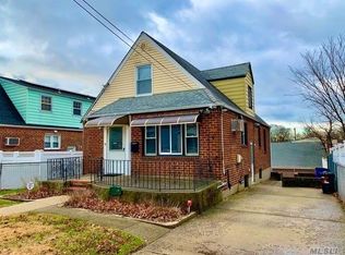 21 Charles St, Valley Stream, NY 11580