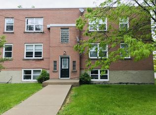 329 College St #1, Kingston, ON K7L 4M6