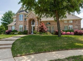 8804 Thornway Dr, North Richland Hills, TX 76182
