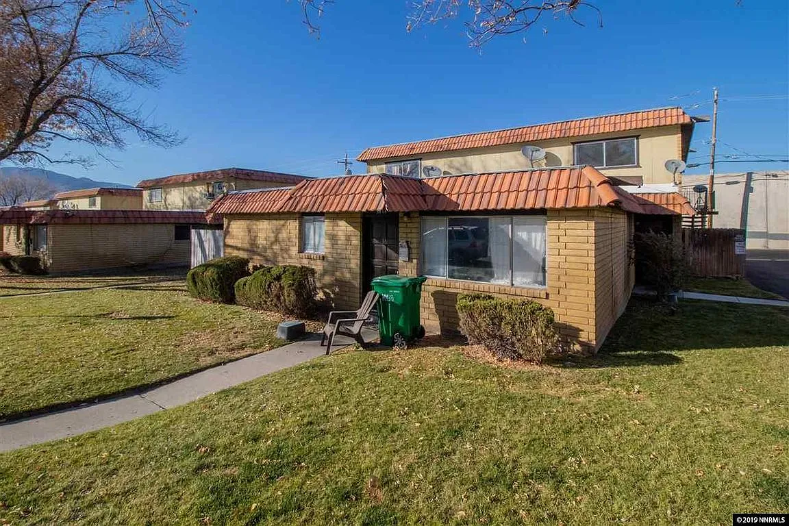 3414 Woodside Dr APT 36 photo 1