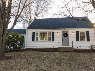 712 Thacher St, Attleboro, MA, 02703