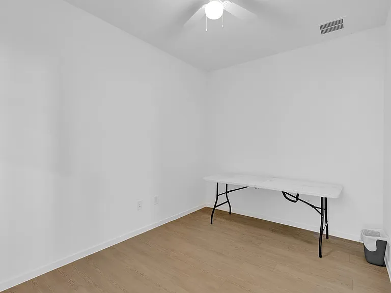 319 Bismuth Dr — Photo 5
