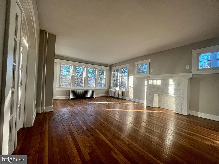 1100 Prospect St #1 — Photo 3