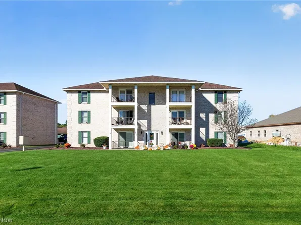7350 Eisenhower Dr Unit 4, Youngstown, OH 44512