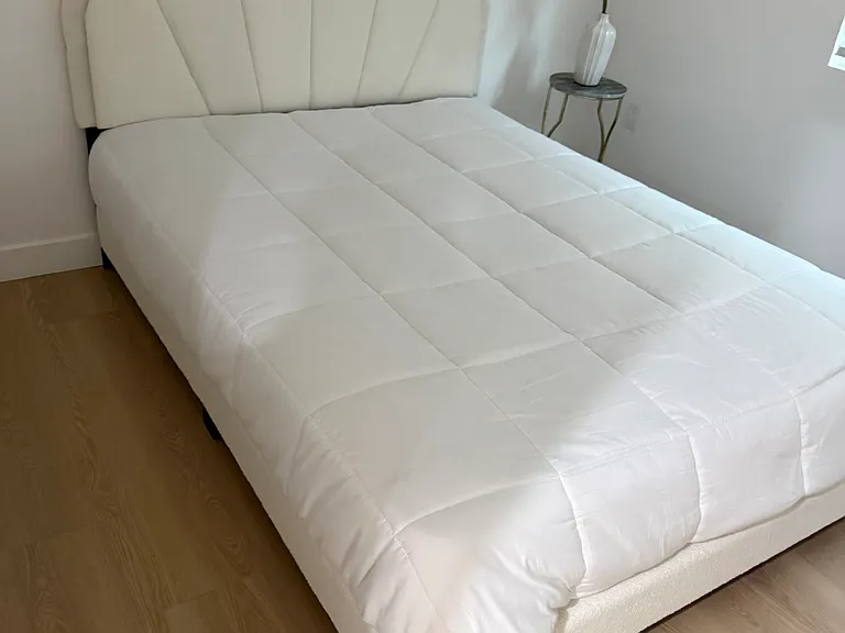 Two regular size bedrooms