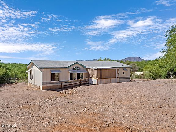 3rd image of 4851 W Arivaca Rd