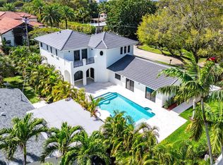 2050 Isabel Oeste Rd, Boca Raton, FL 33486