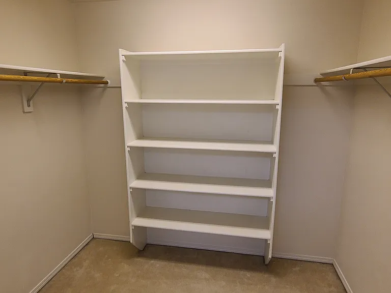 5104 NE 68th Ave — Photo 15