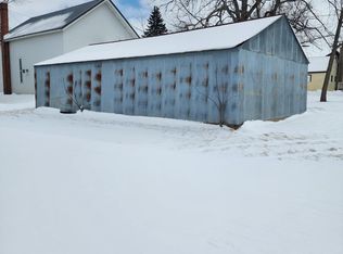 209 E Main St, Racine, MN 55967