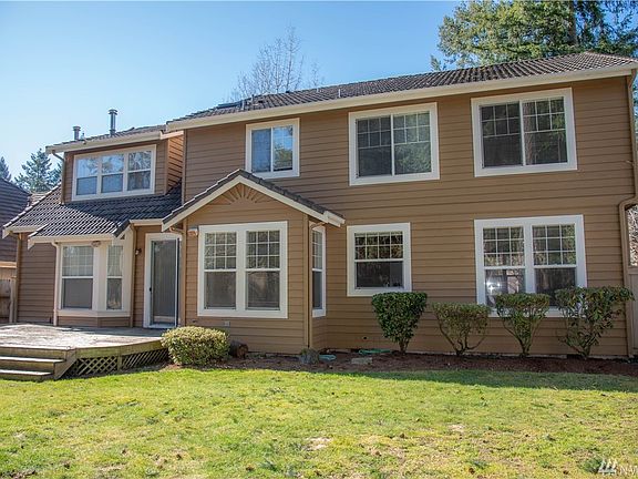 5th image of 3524 Barklay Dr NE