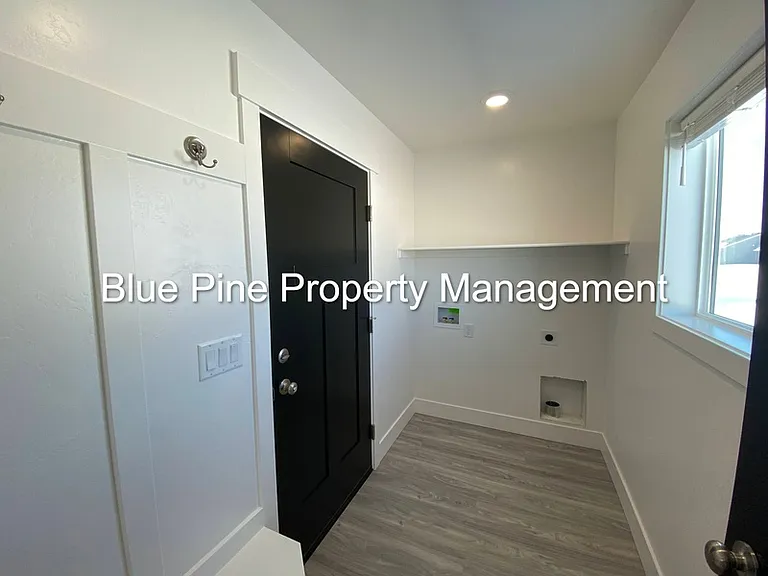 4331 N Catalina Ave — Photo 7