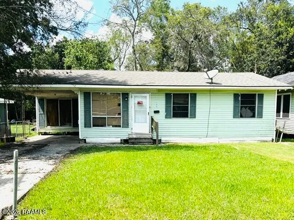 860 Landry St, Breaux Bridge, LA 70517