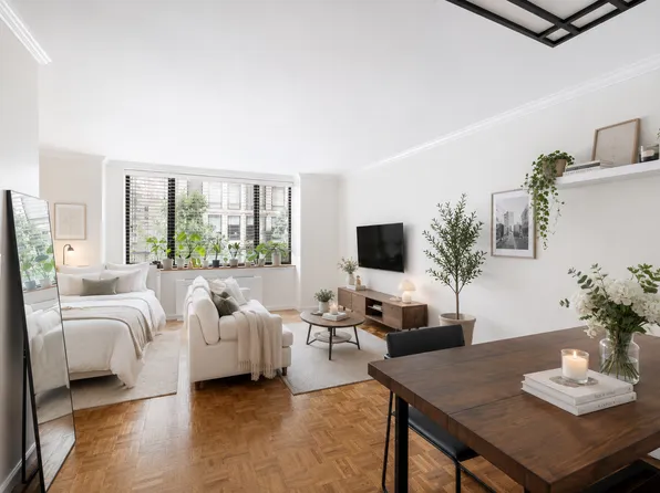 30 W 61st St, New York, NY