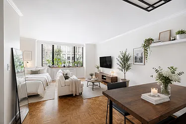 30 West 61st Street, #9F