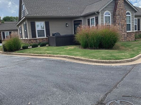 2315-2 W Pinehills Dr