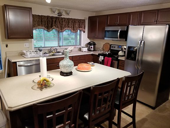 5th image of 1406 San Jose Blvd